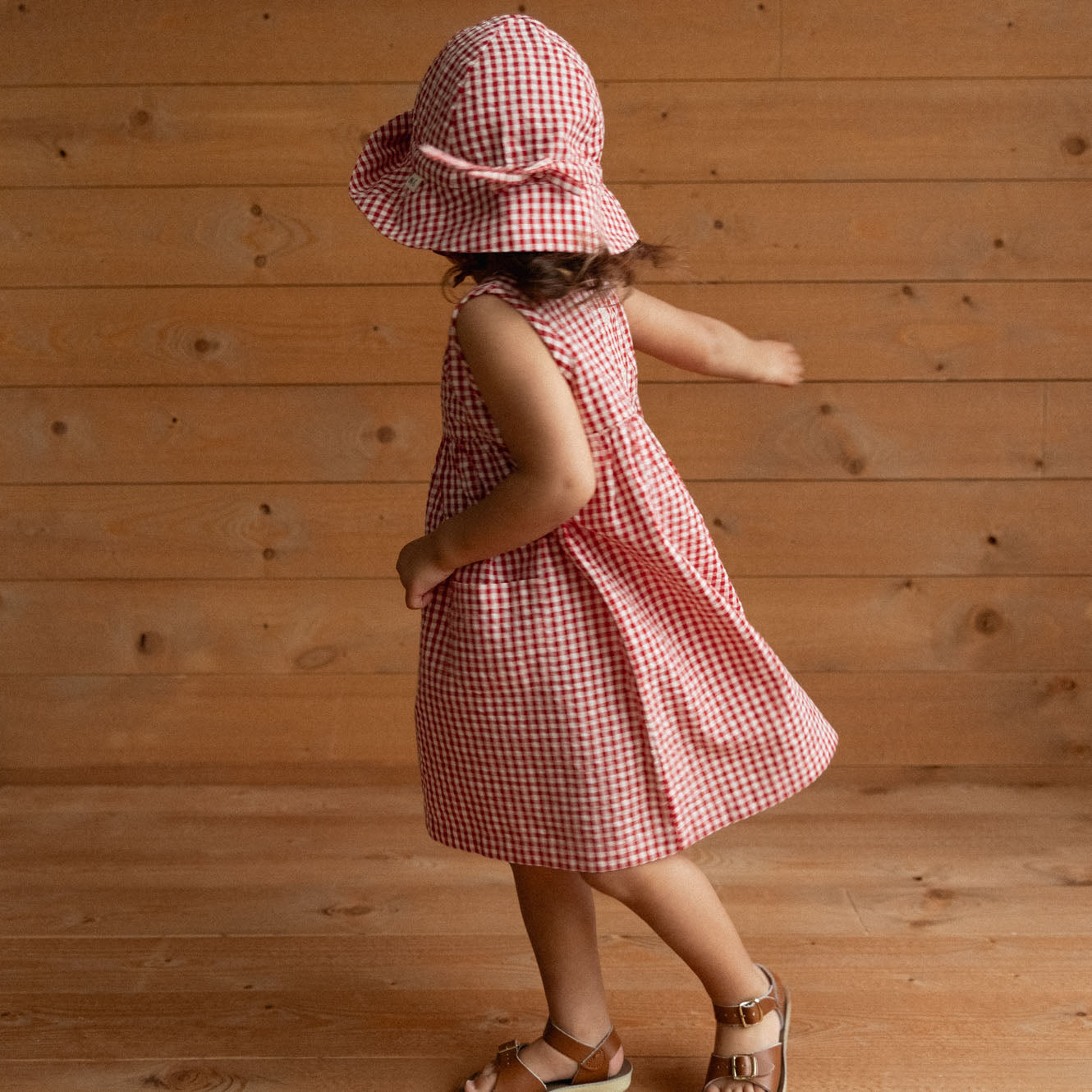 SUNHAT | Red Gingham-Extra Img - 2