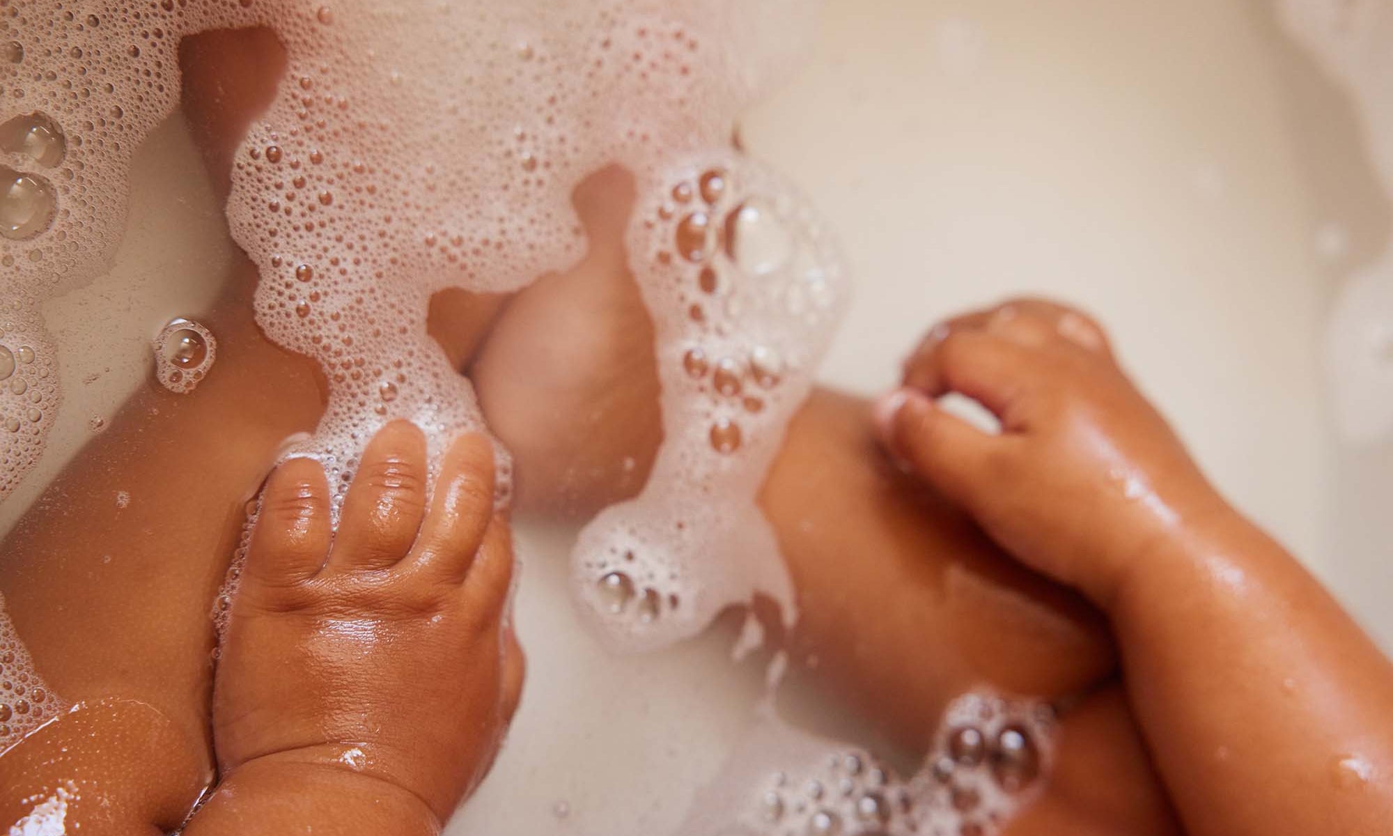 Baby's First Bath | Motherhood - Nature Baby