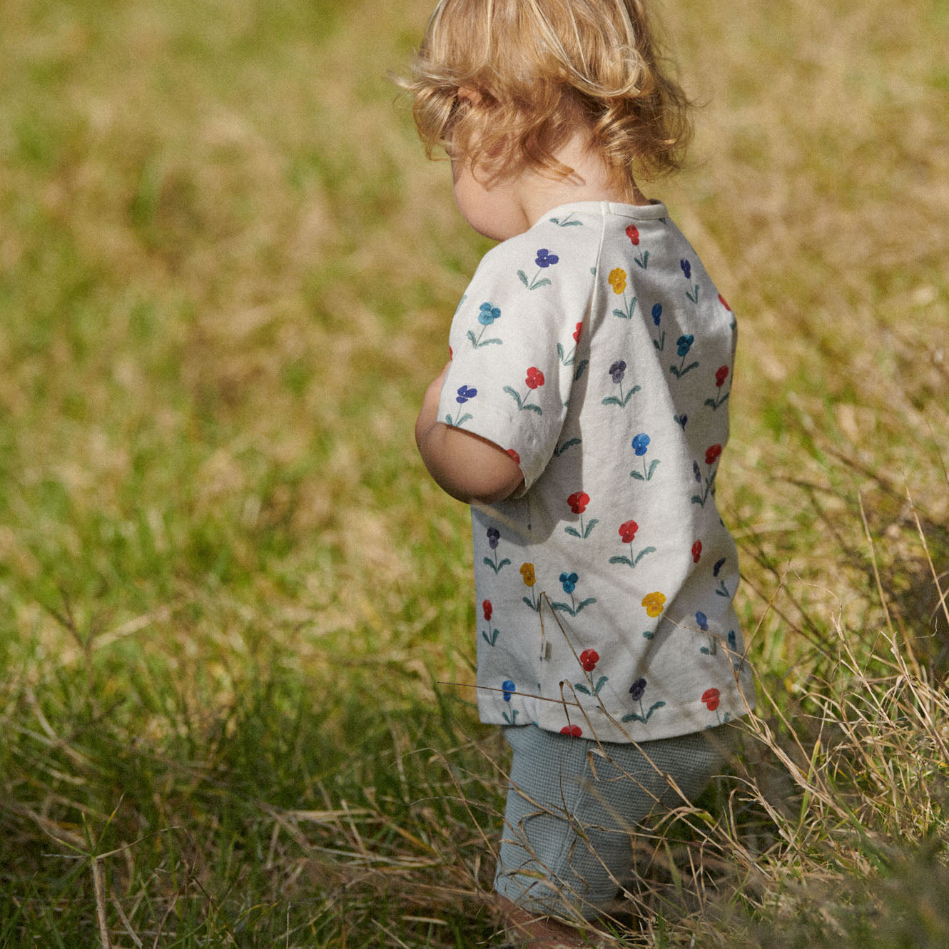 JUNIPER TEE | Delphine Blooms Print-Extra Img - 2