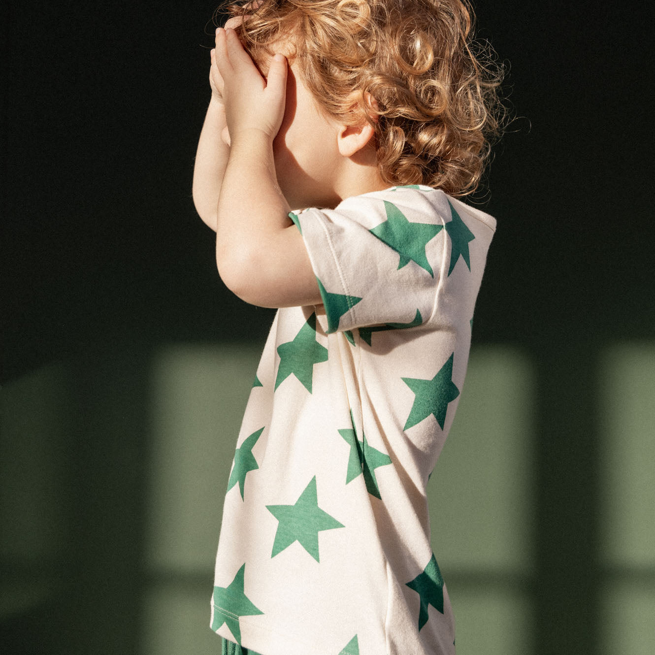 RIVER TEE | Magic Print-Extra Img - 1