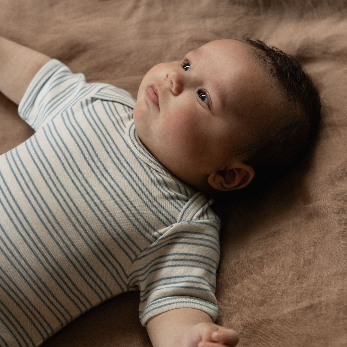 SHORT SLEEVE BODYSUIT | Stripe Trio-Extra Img - 1