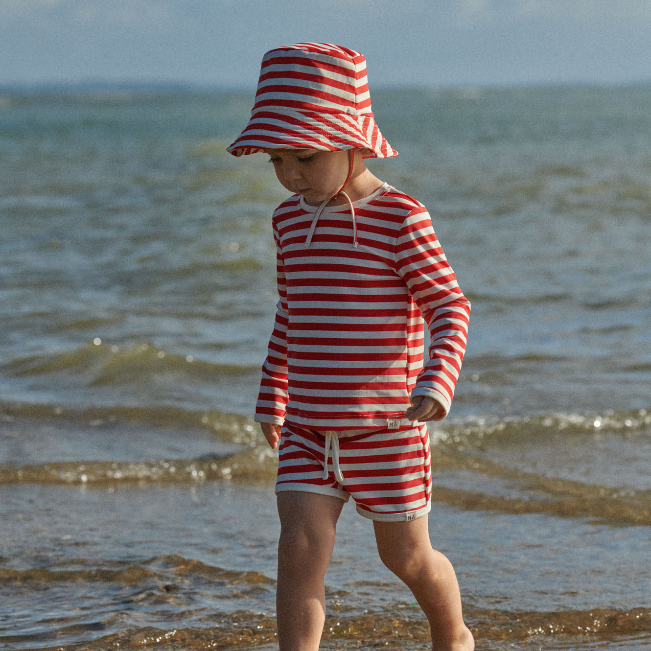 SPLASH TOP | Red Sea Stripe-Extra Img - 3