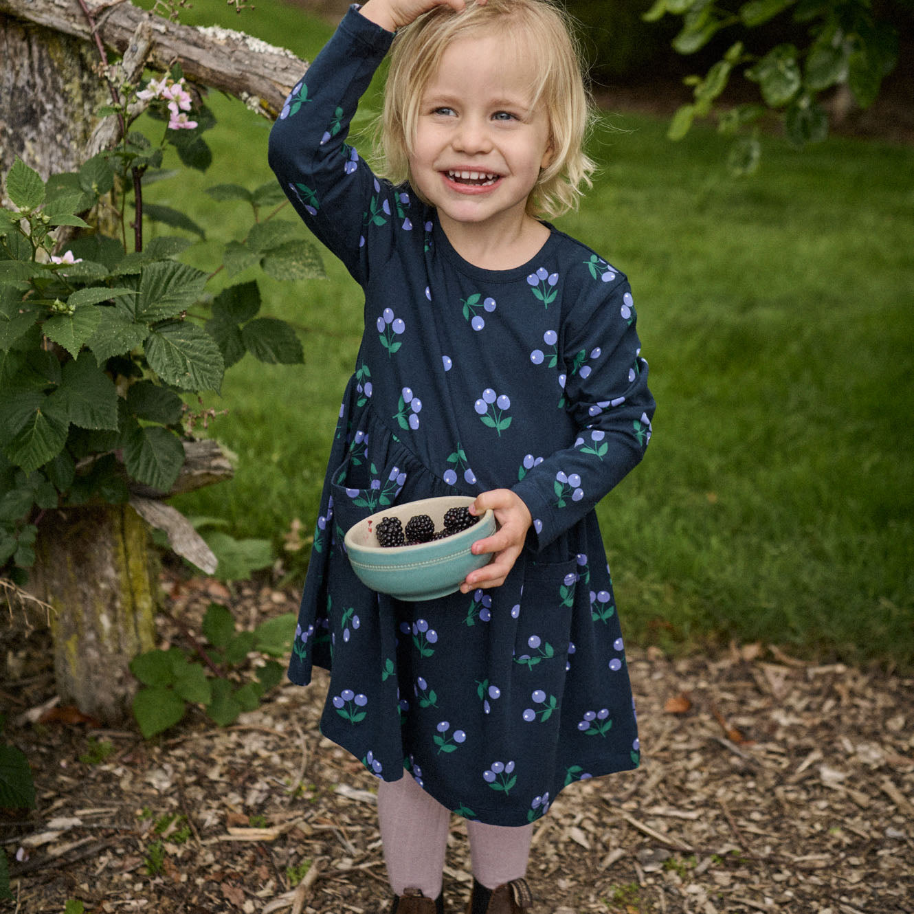 L/S TWIRL DRESS | Winter Berry Navy Print-Extra Img - 1